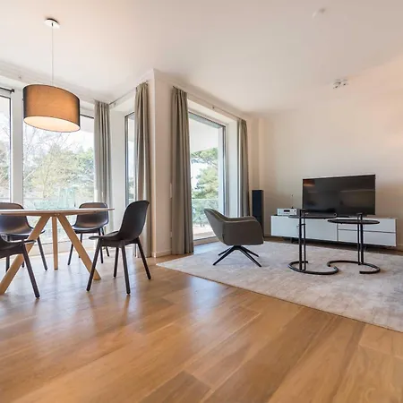 Apartment Vogue - 8