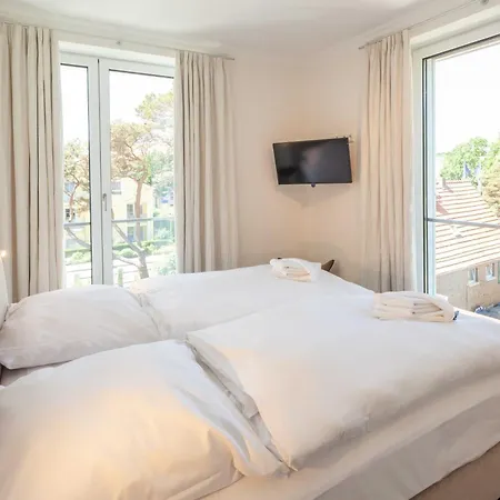 Apartment Vogue - 8 *